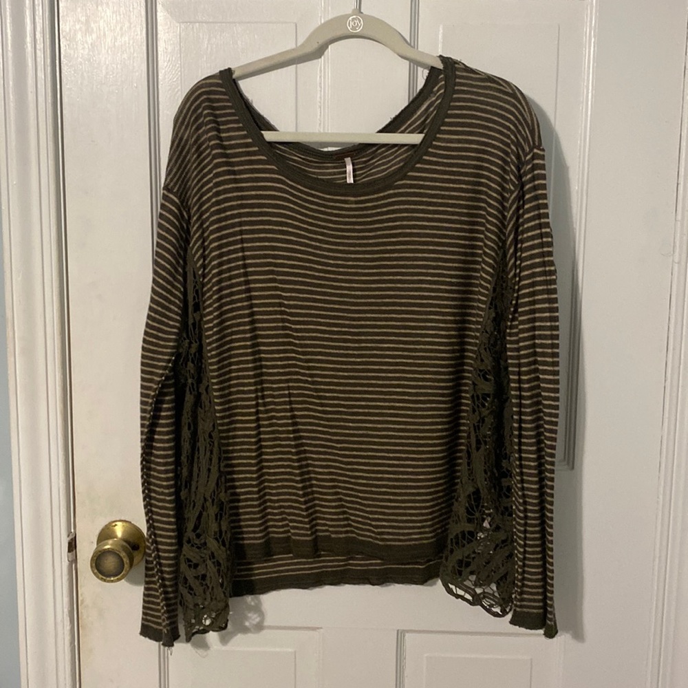 Light weight long sleeve